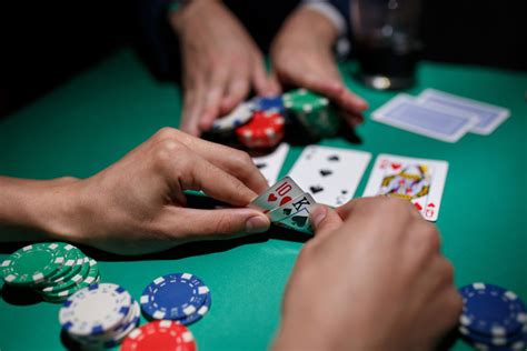 Jugar al poker pecado dinheiro online